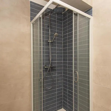 Abba Terrasse شقة *